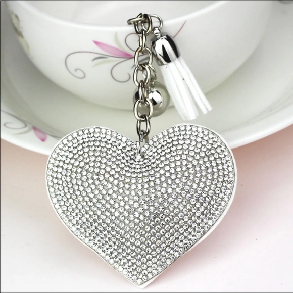 Jillerellas Castle Handbags - Silver Heart Purse Charm Keychain New With Tags